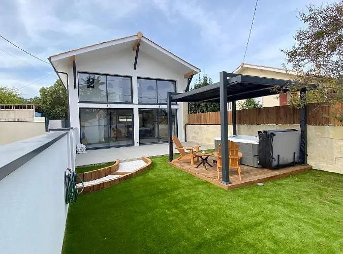 Magnifique Grange Avec / Villa Saint-André-de-Cubzac